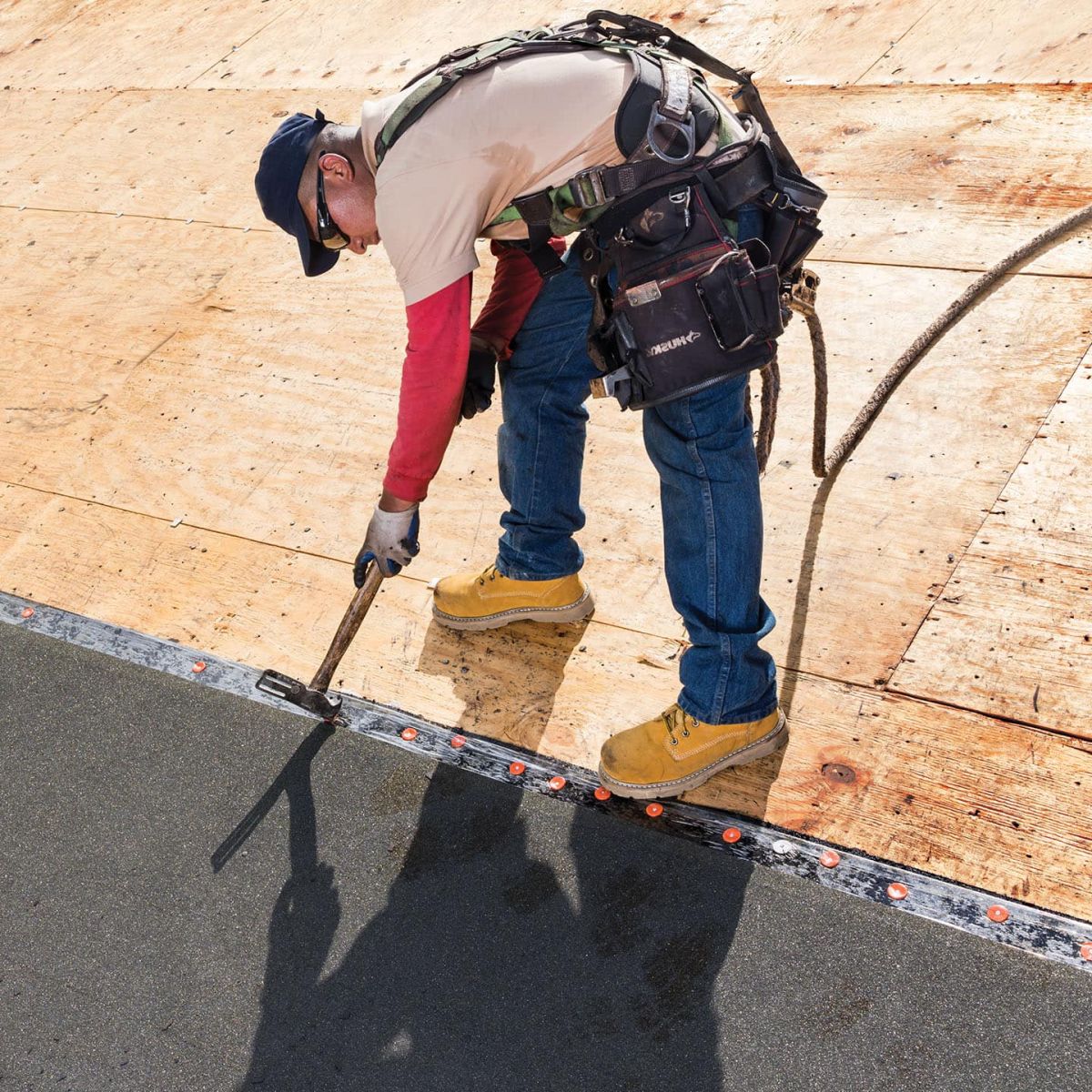 Extreme Roofing Images