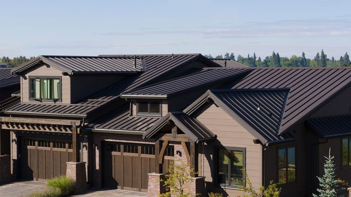 Extreme Roofing Images